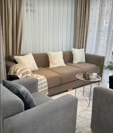 Canapé confortable et moderne